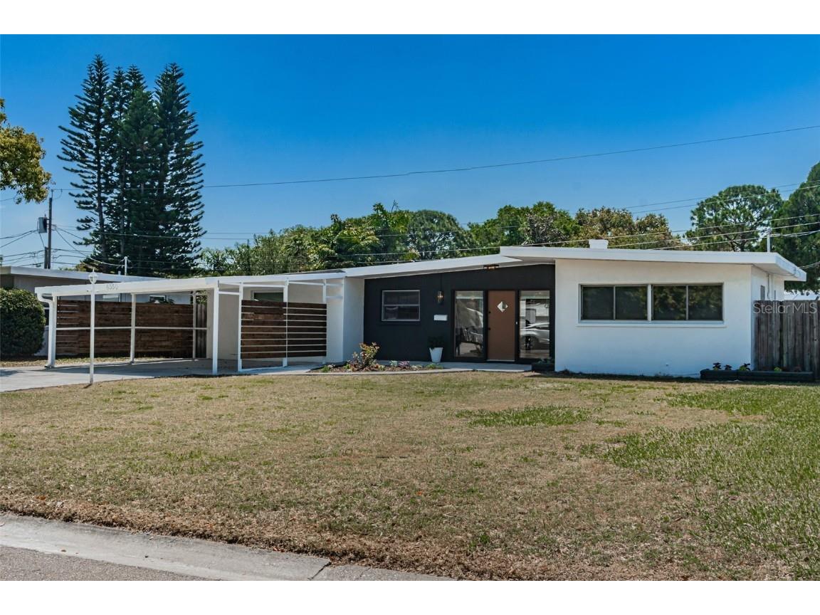 6350 Hampton Drive N Saint Petersburg FL 33710 U8157007 image1