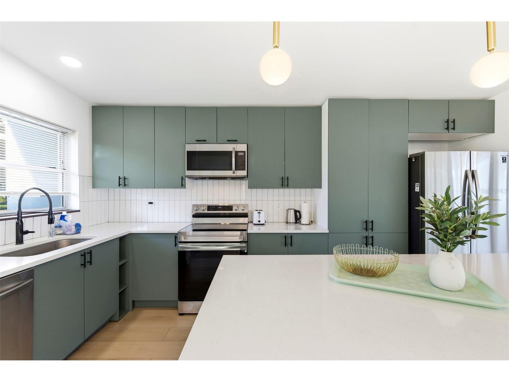 6350 Hampton Drive N Saint Petersburg FL 33710 TB8510169 image10