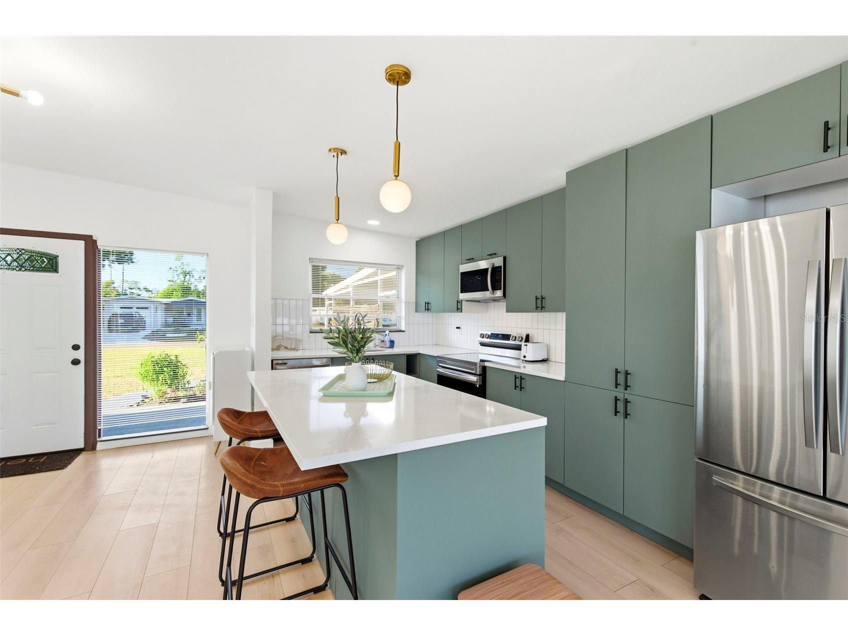 6350 Hampton Drive N Saint Petersburg FL 33710 TB8510169 image12