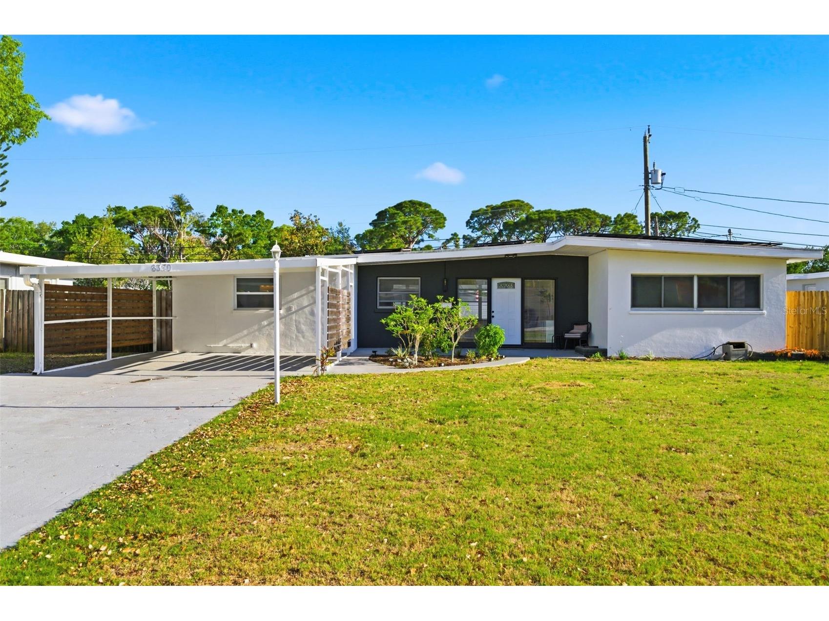 6350 Hampton Drive N Saint Petersburg FL 33710 TB8510169 image3