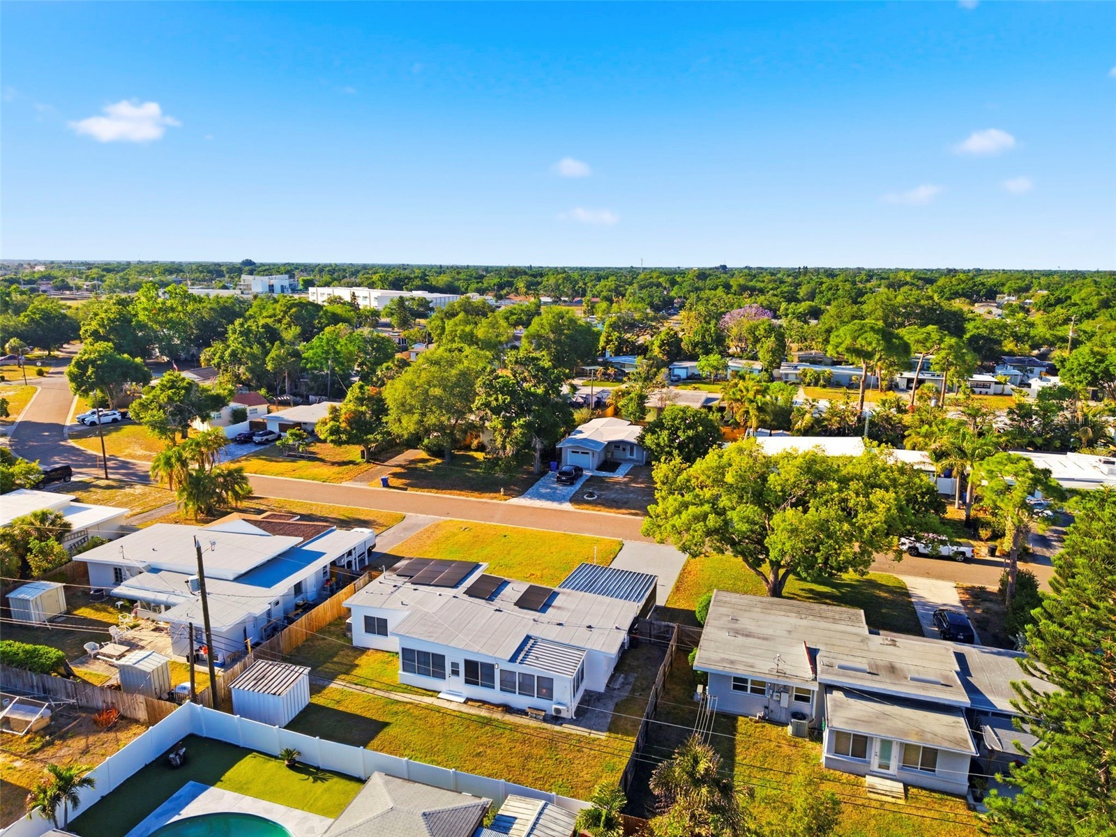 6350 Hampton Drive N Saint Petersburg FL 33710 TB8510169 image50