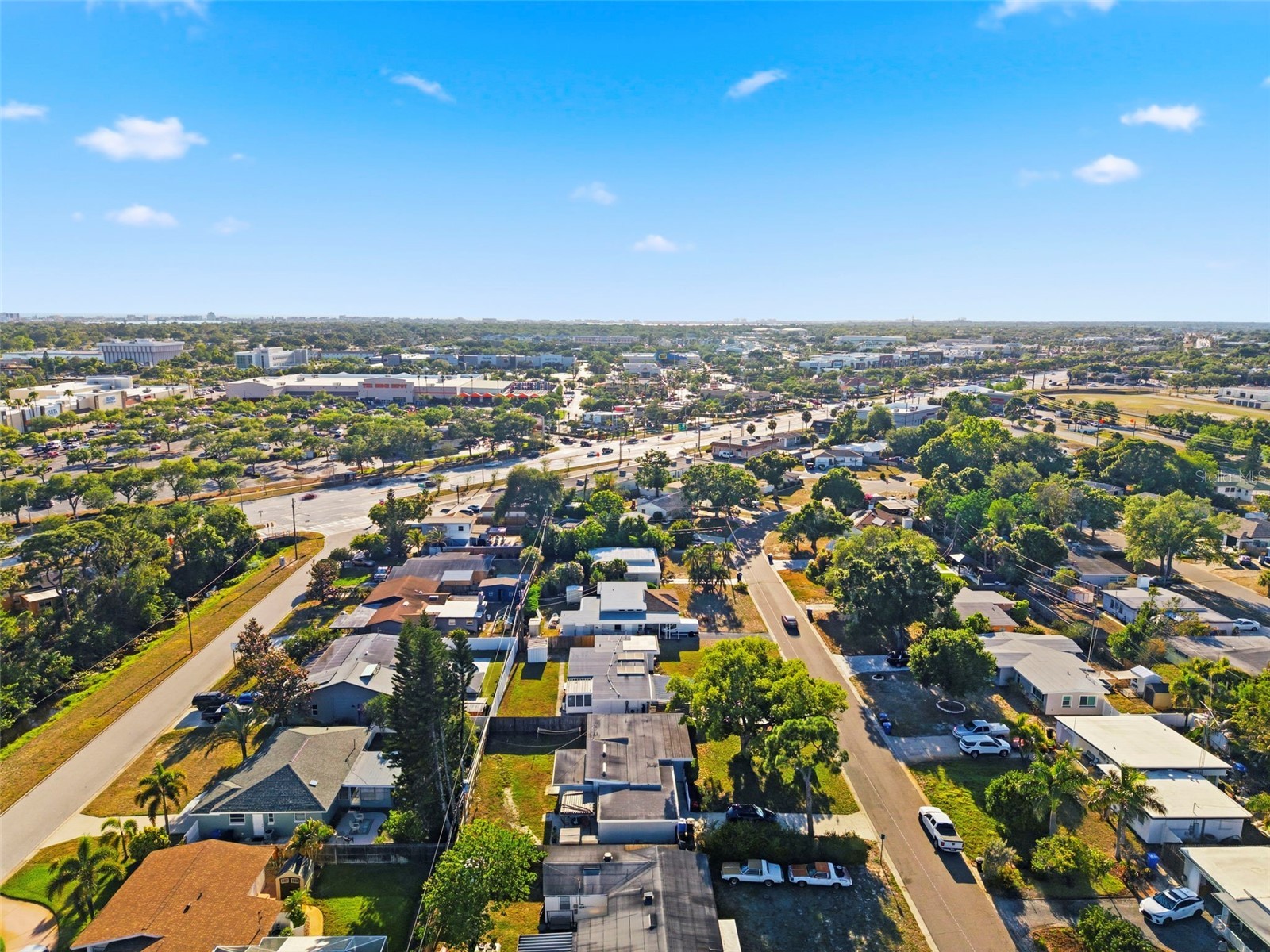 6350 Hampton Drive N Saint Petersburg FL 33710 TB8510169 image58