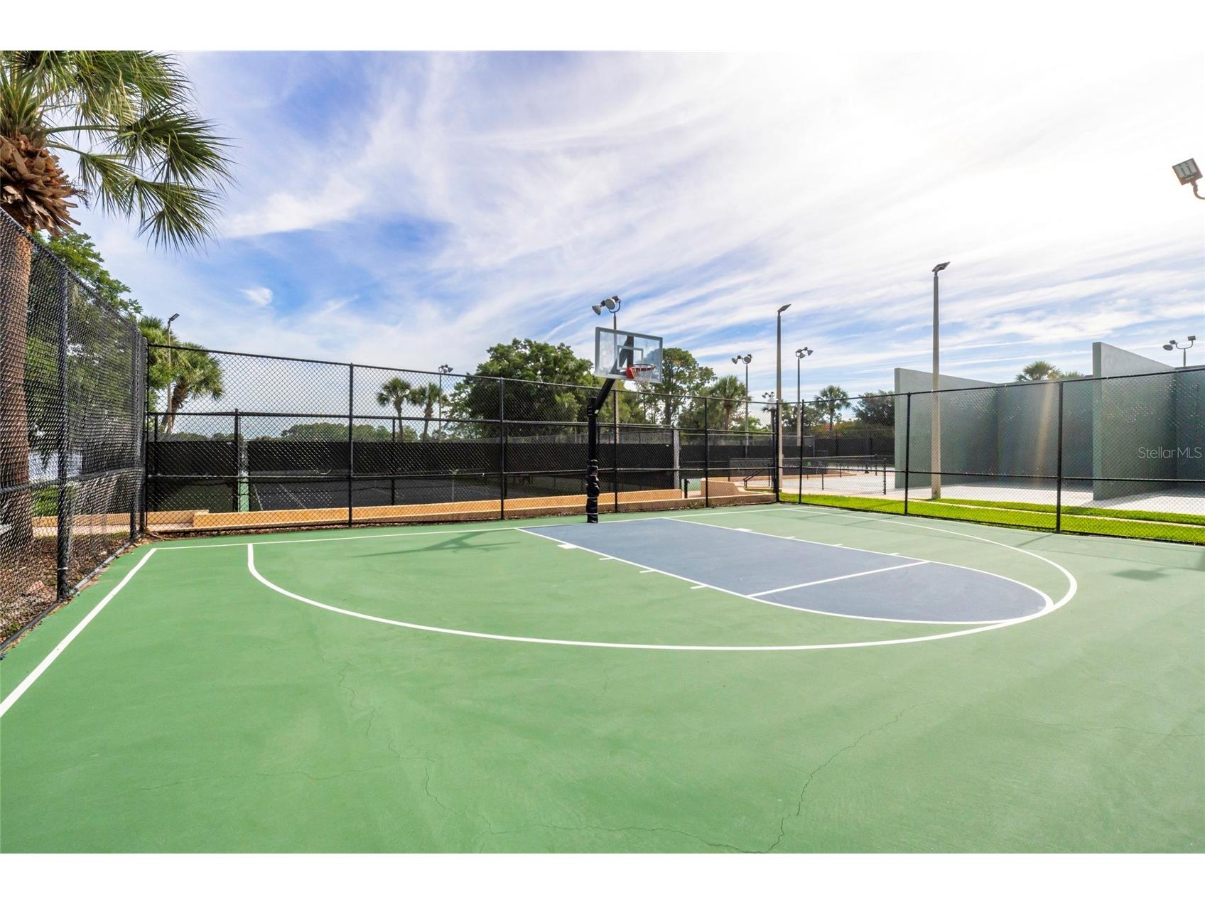 6350 Parson Brown Drive Orlando FL 32819 O6418967 image44