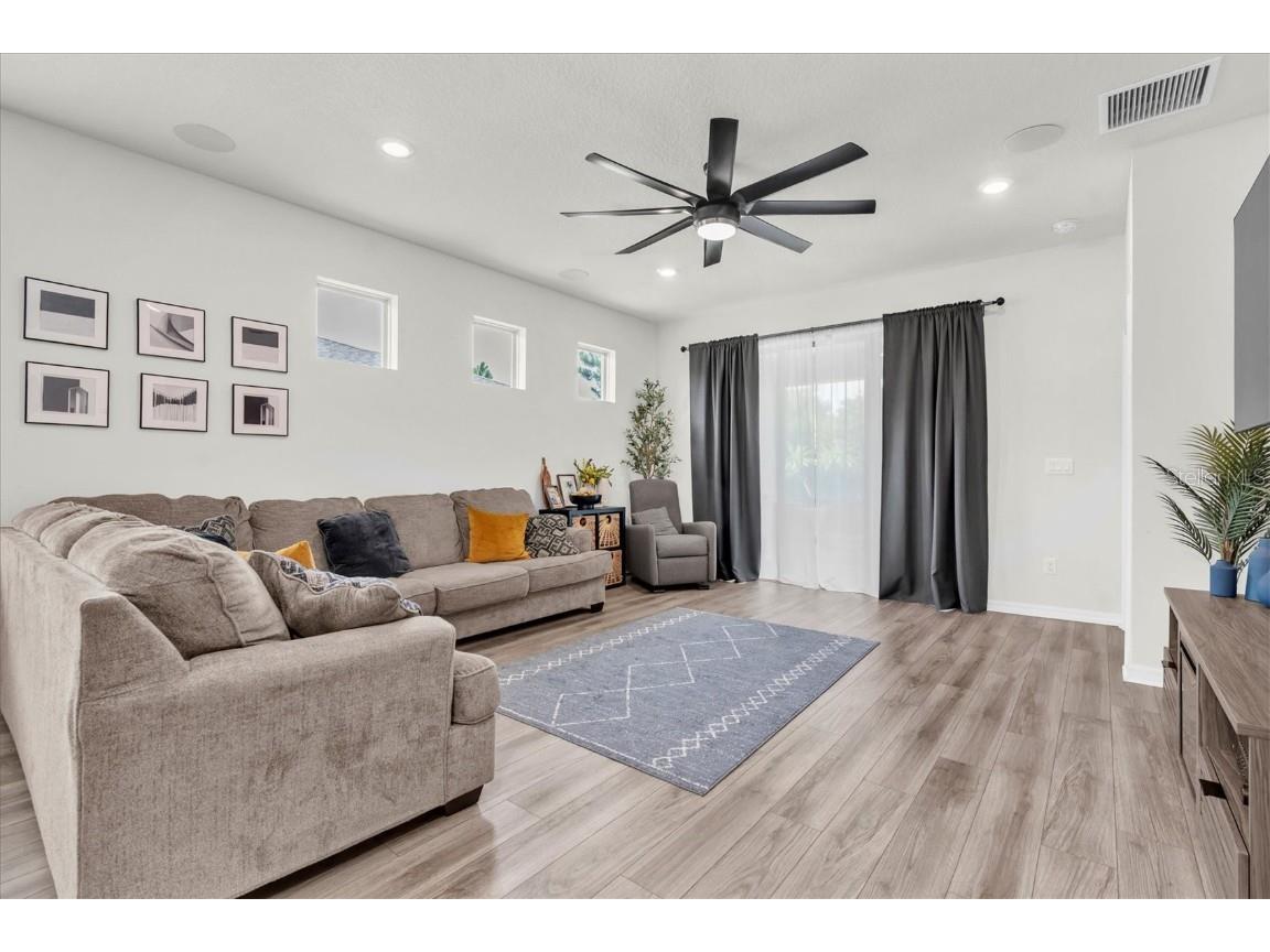 6352 Mooring Line Circle Apollo Beach FL 33572 TB8402057 image6