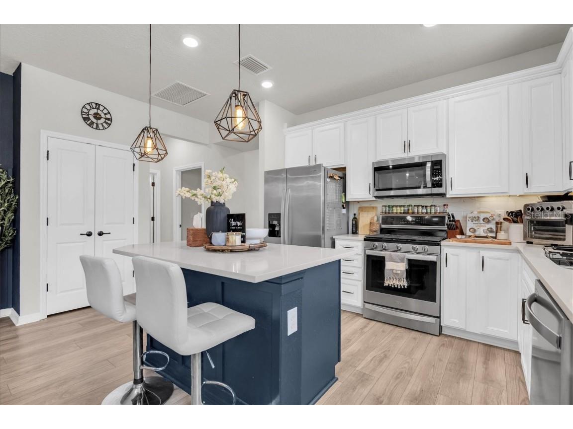 6352 Mooring Line Circle Apollo Beach FL 33572 TB8402057 image7