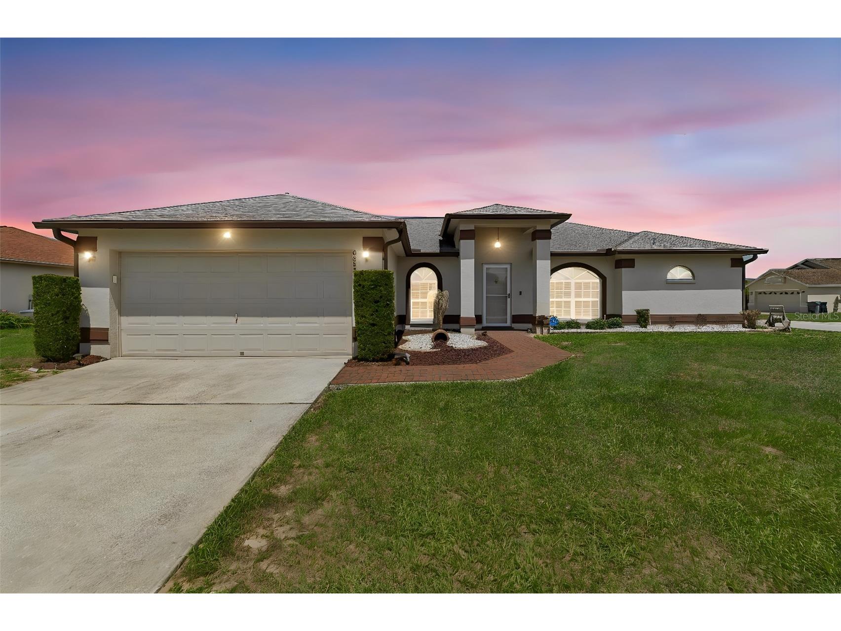 6352 Prominence Point Drive Lakeland FL 33813 L4962085 image1