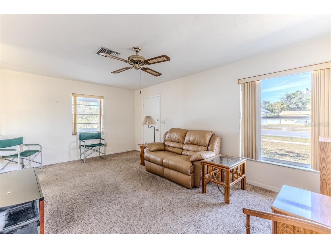 6352 Spring Hill Drive Spring Hill FL 34606 W7880849 image8