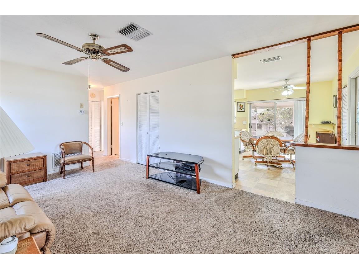 6352 Spring Hill Drive Spring Hill FL 34606 W7880849 image9