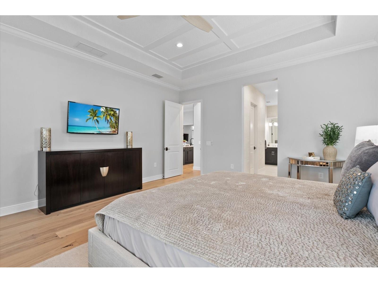 6353 Isla Del Ray Avenue Sarasota FL 34240 - BLUE HERRON LAKE A4685744 image22