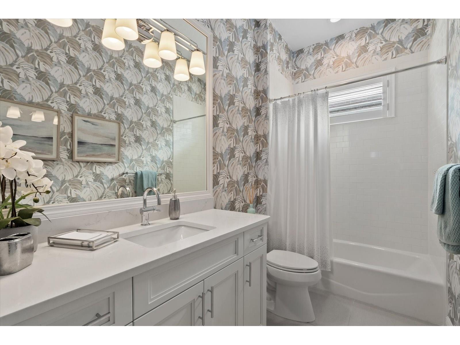 6353 Isla Del Ray Avenue Sarasota FL 34240 - BLUE HERRON LAKE A4685744 image30