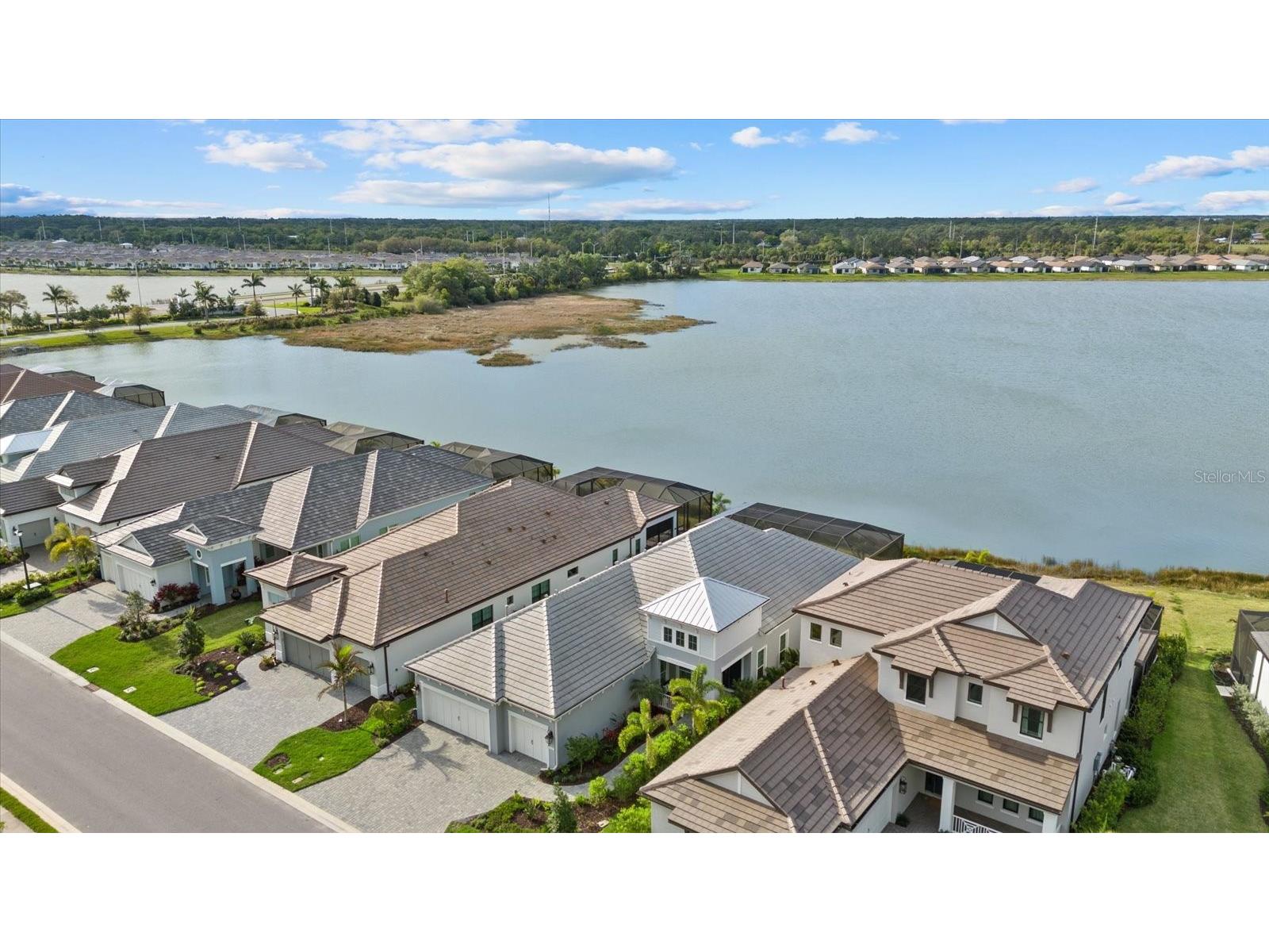 6353 Isla Del Ray Avenue Sarasota FL 34240 - BLUE HERRON LAKE A4685744 image44