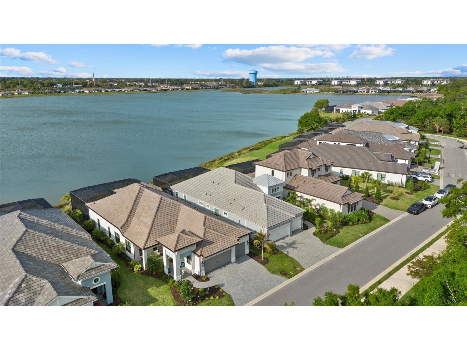 6353 Isla Del Ray Avenue Sarasota FL 34240 - BLUE HERRON LAKE A4685744 image47