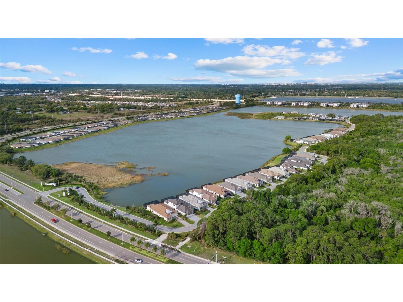 6353 Isla Del Ray Avenue Sarasota FL 34240 - BLUE HERRON LAKE A4685744 image51