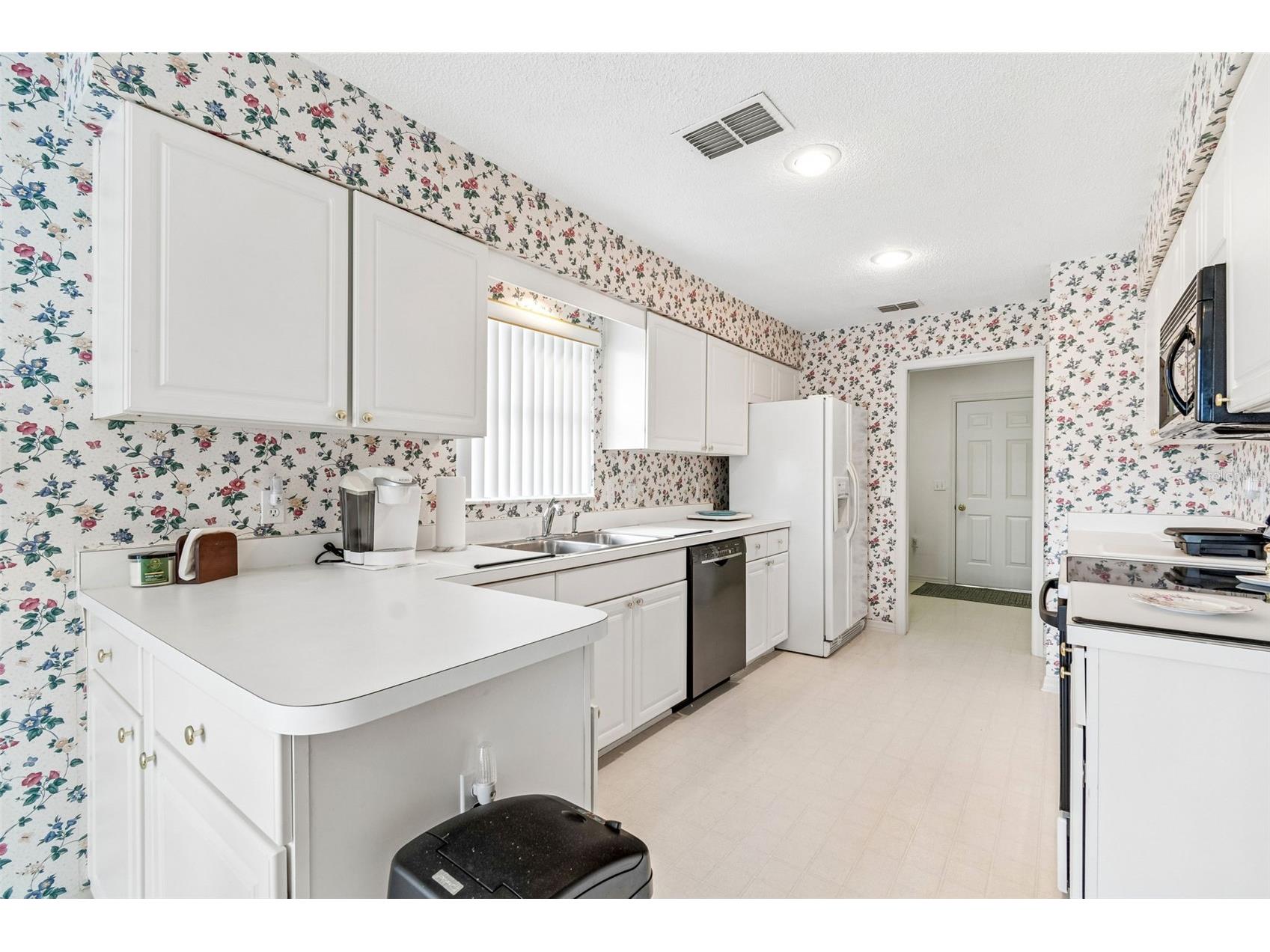 6353 Silver Lakes Drive W Lakeland FL 33810 TB8521172 image23
