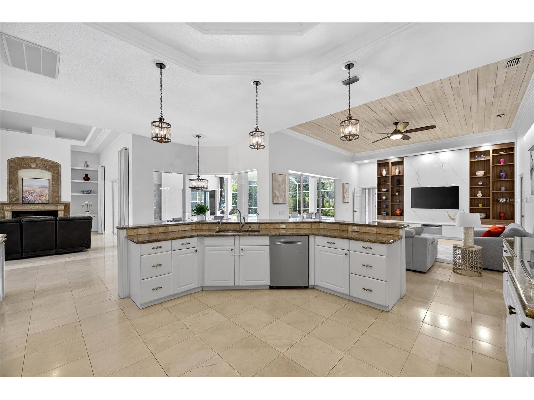 6353 W Maclaurin Drive Tampa FL 33647 TB8507787 image24