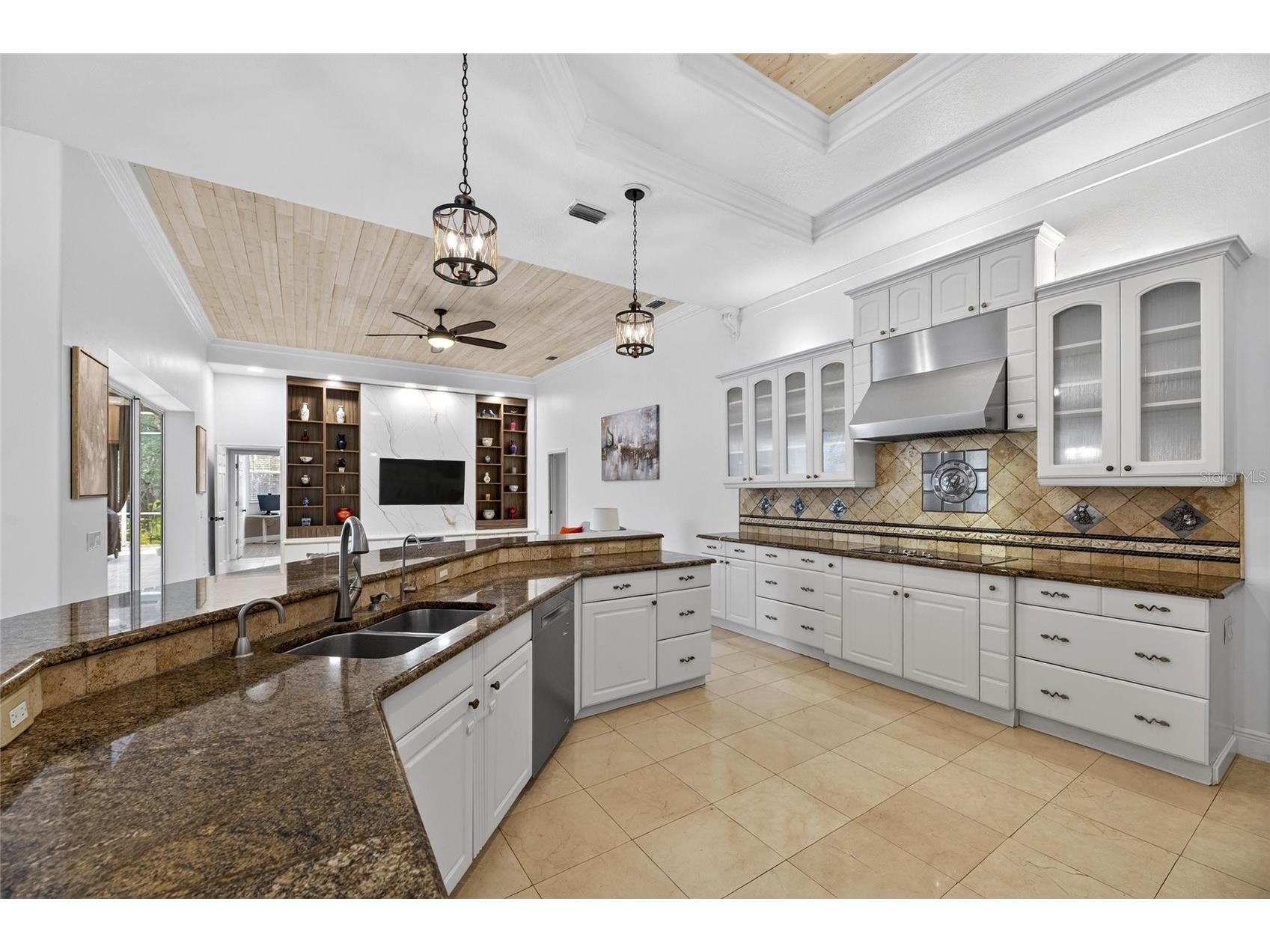 6353 W Maclaurin Drive Tampa FL 33647 TB8507787 image28
