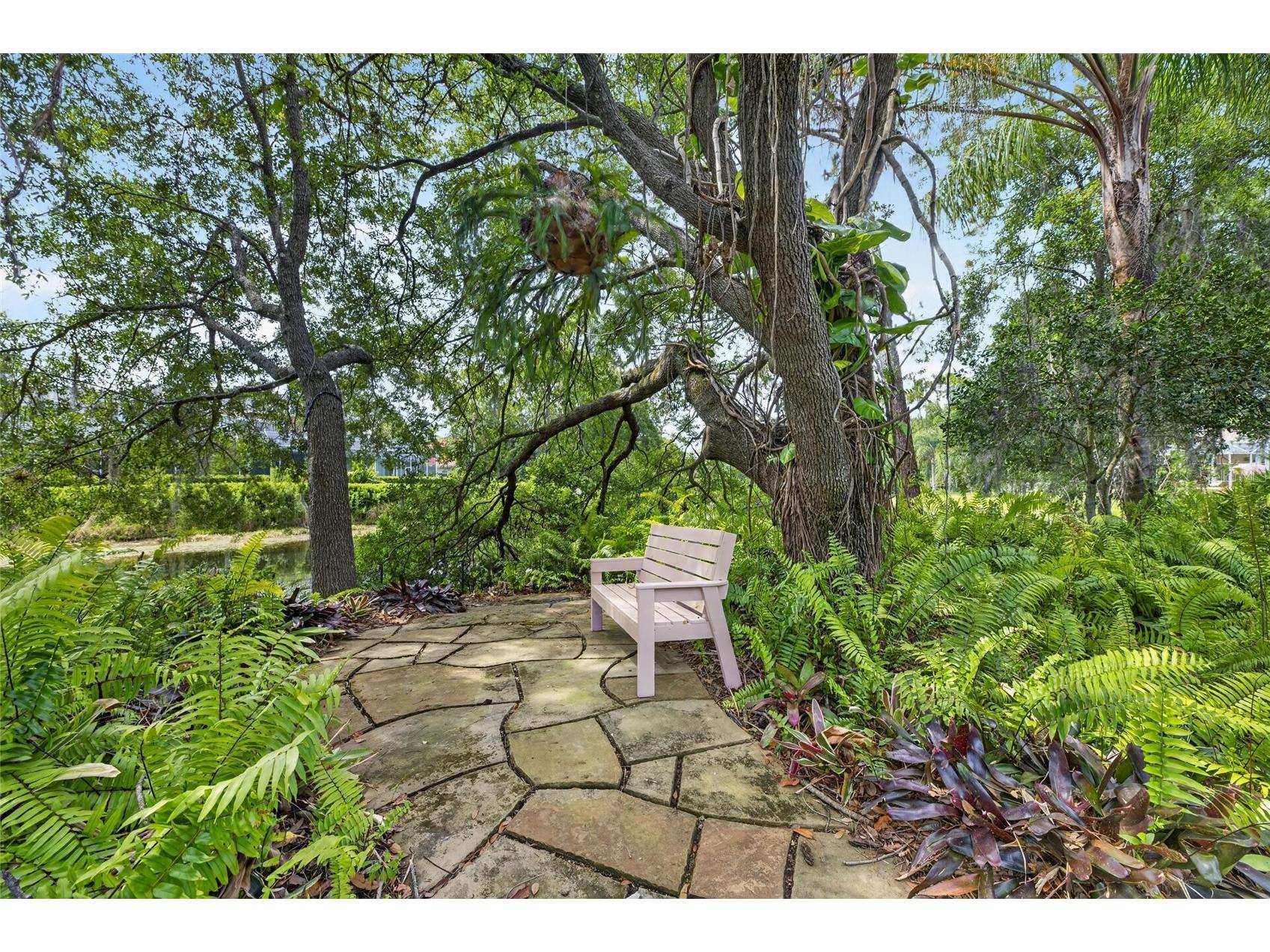 6353 W Maclaurin Drive Tampa FL 33647 TB8507787 image78