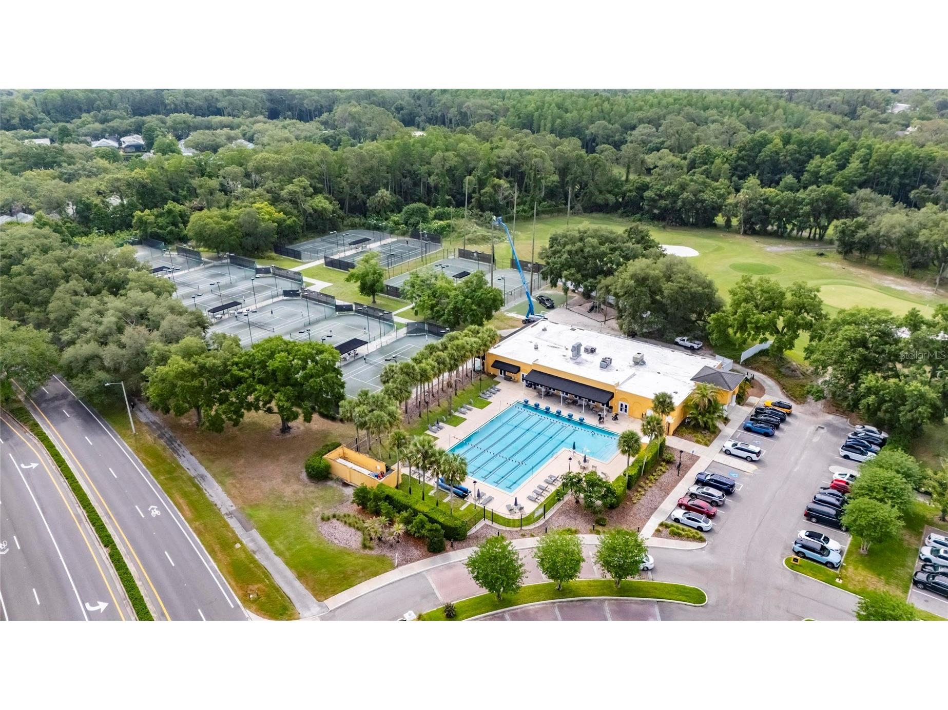 6353 W Maclaurin Drive Tampa FL 33647 TB8507787 image86