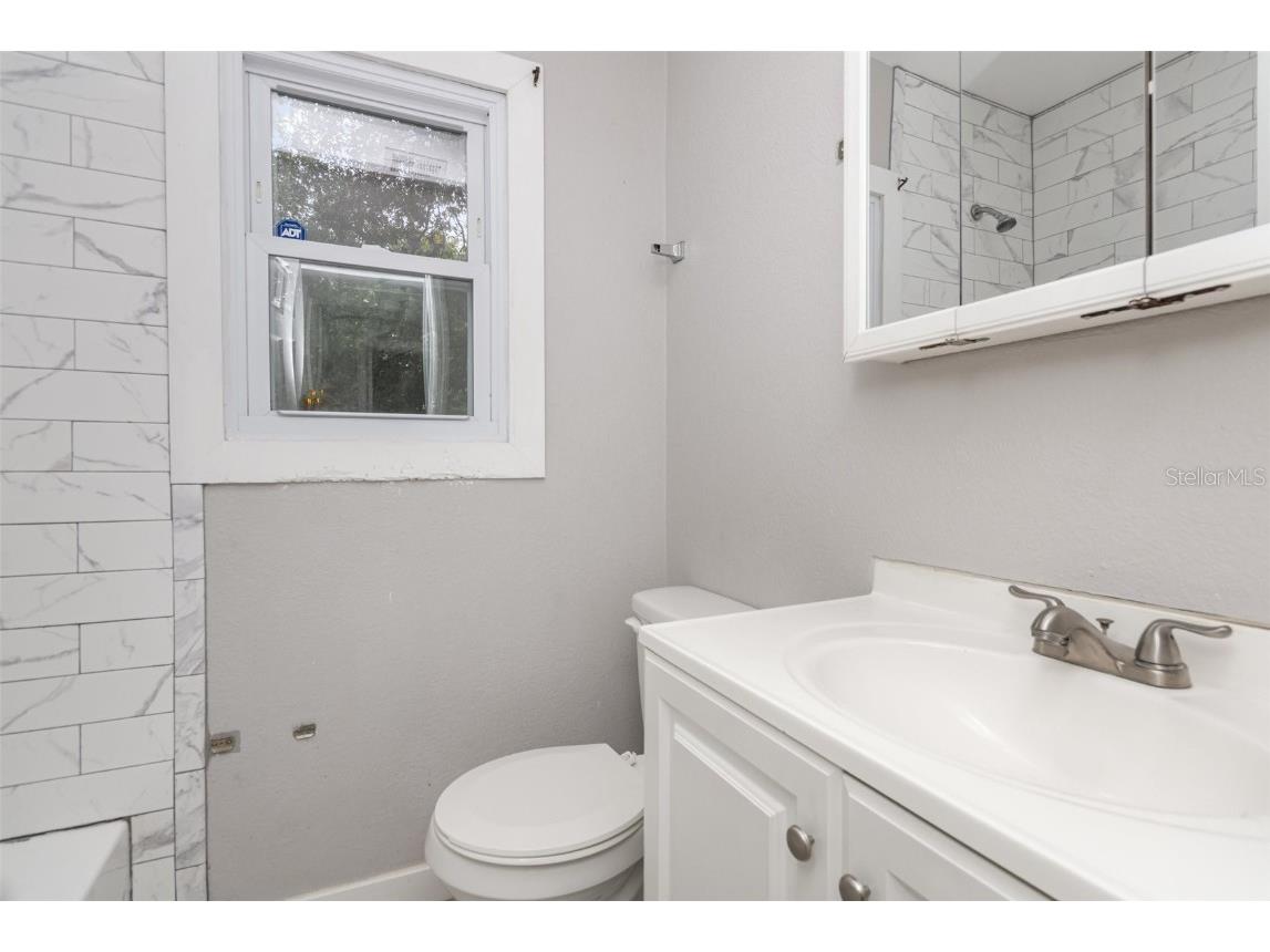 6354 Ridge Terrace Orlando FL 32810 O6343586 image20