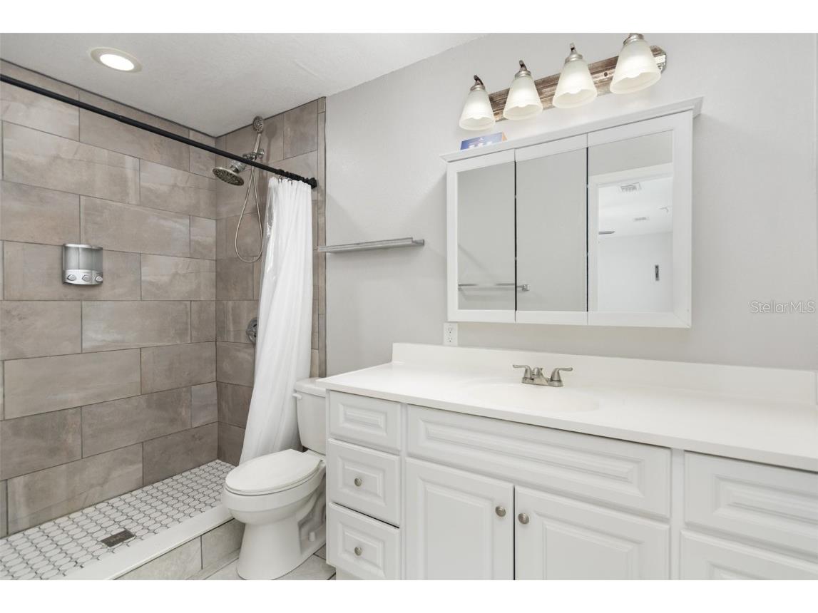 6354 Ridge Terrace Orlando FL 32810 O6343586 image26