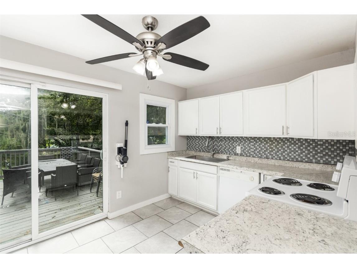 6354 Ridge Terrace Orlando FL 32810 O6343586 image9