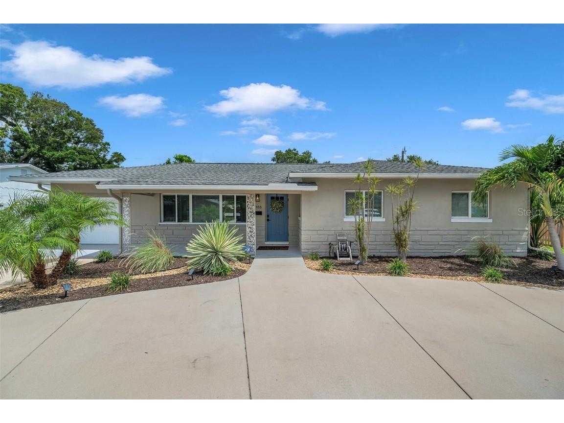 6355 23rd Avenue N Saint Petersburg FL 33710 U8250395 image1