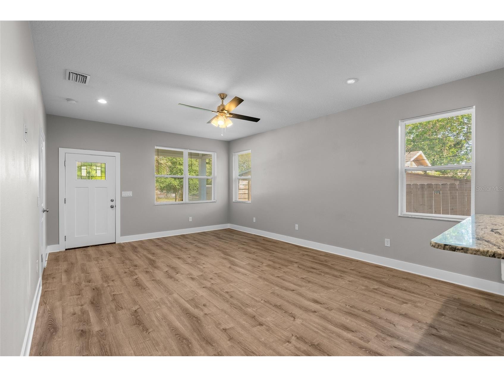 6356 30th Way N Saint Petersburg FL 33702 TB8500285 image10