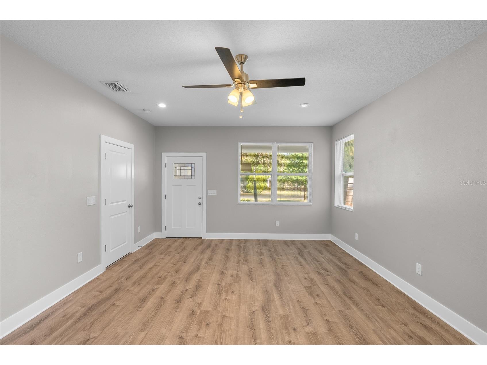 6356 30th Way N Saint Petersburg FL 33702 TB8500285 image9
