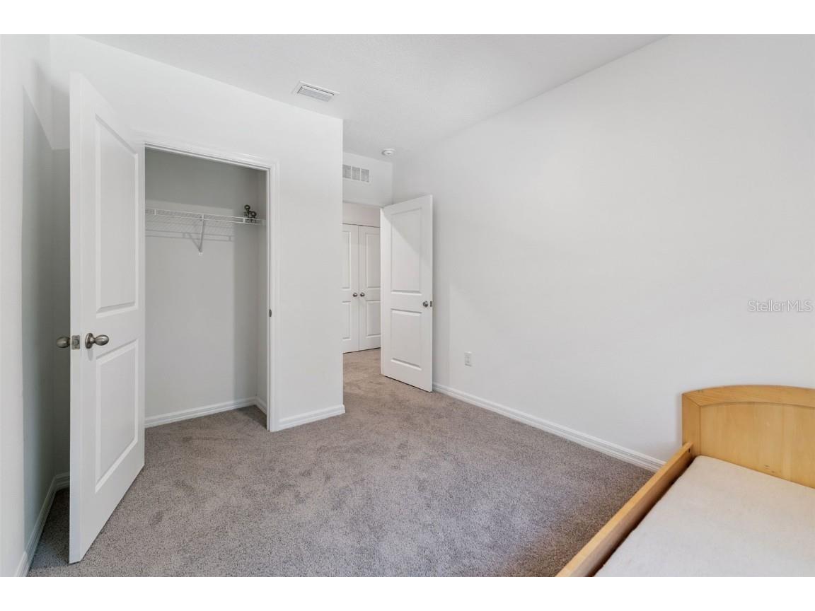 6356 Sophie Oaks Court Tampa FL 33610 O6365570 image15