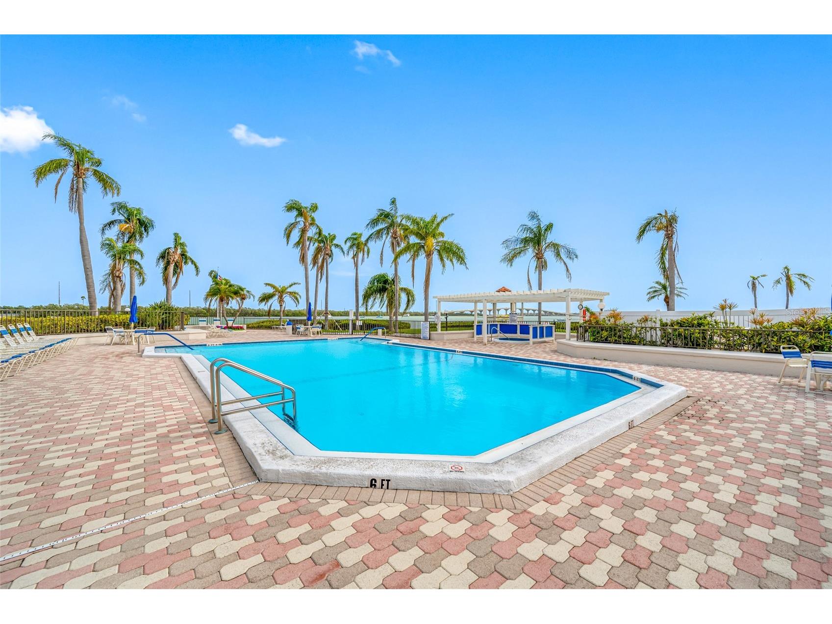 6357 Bahia Del Mar Boulevard #206 Saint Petersburg FL 33715 - BOCA CIEGA BAY TB8482439 image3