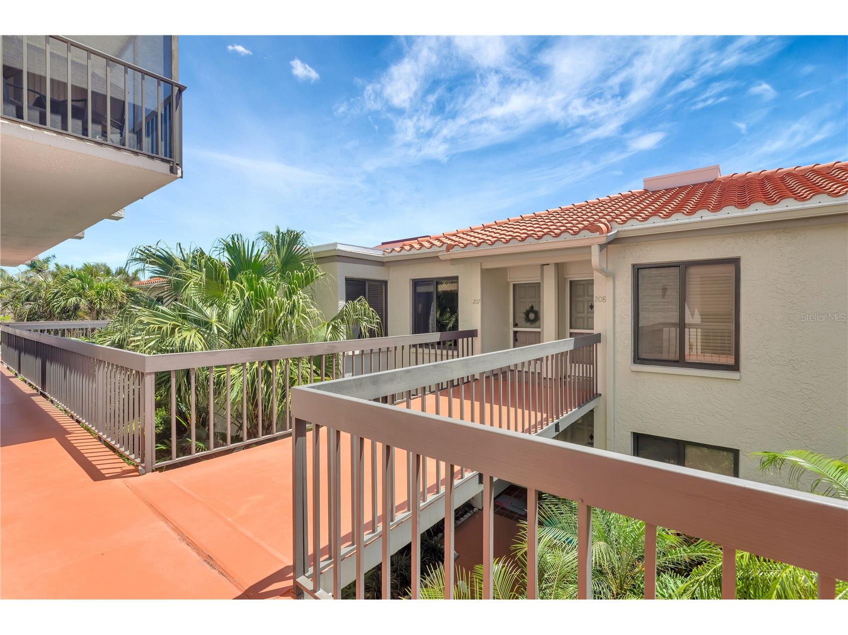 6357 Bahia Del Mar Boulevard #207 Saint Petersburg FL 33715 - BOCA CIEGA BAY TB8504037 image1