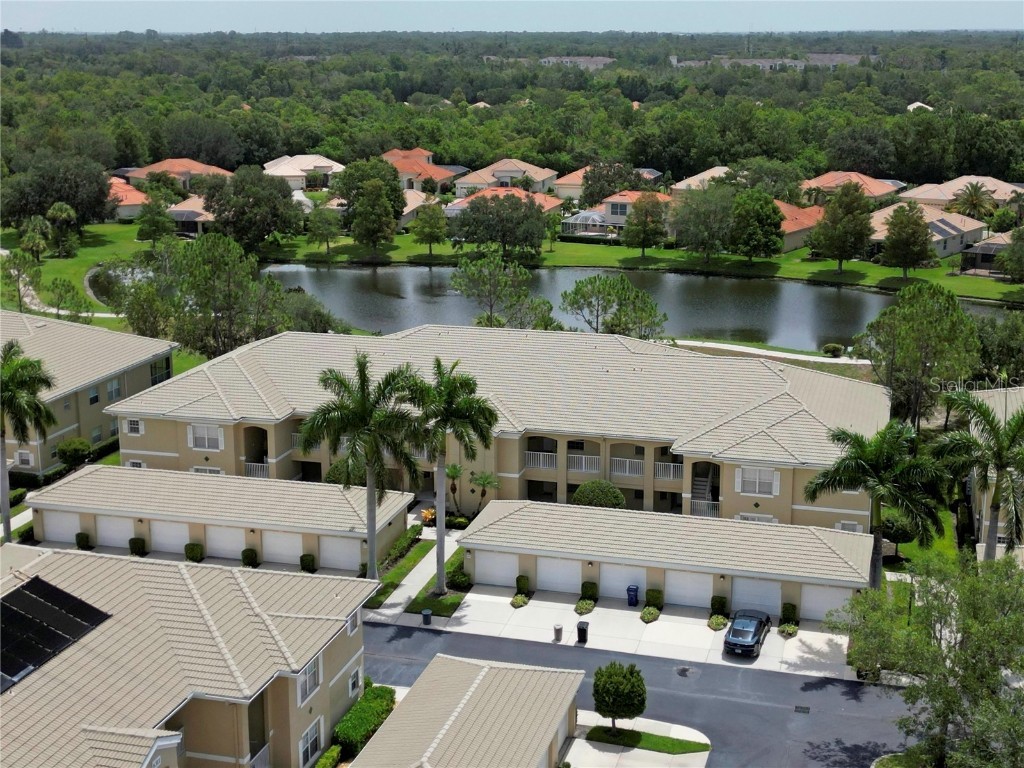 6358 Grand Oak Circle #106 Bradenton FL 34203 A4576787 image1