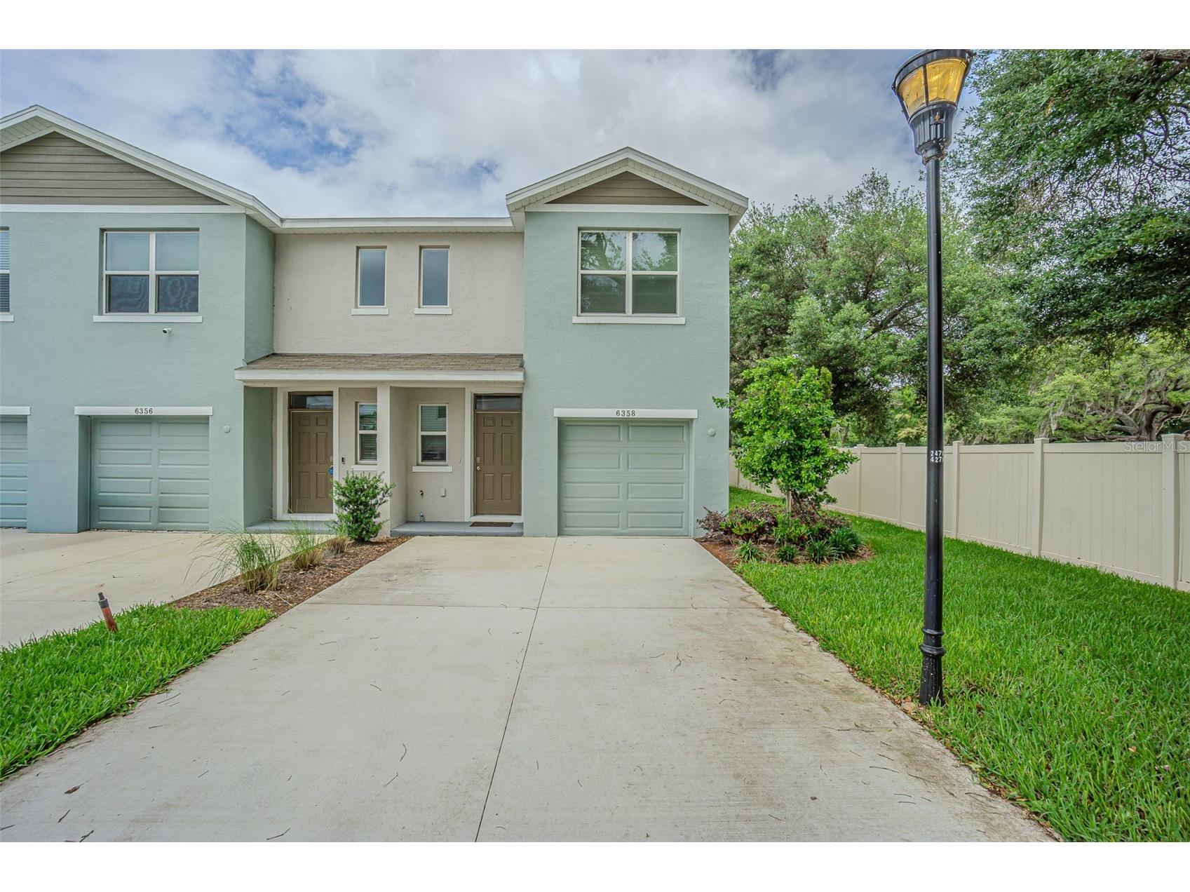 6358 Sophie Oaks Court Tampa FL 33610 TB8495850 image1