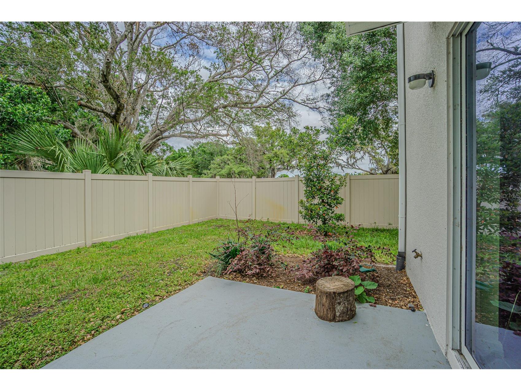 6358 Sophie Oaks Court Tampa FL 33610 TB8495850 image17