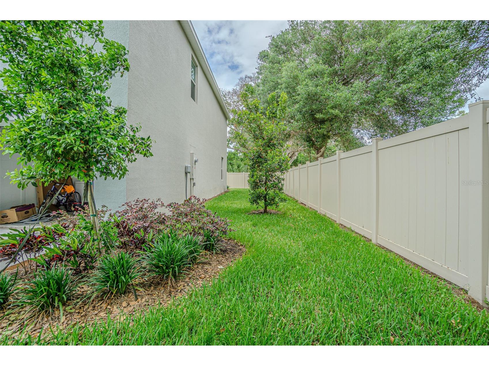 6358 Sophie Oaks Court Tampa FL 33610 TB8495850 image19