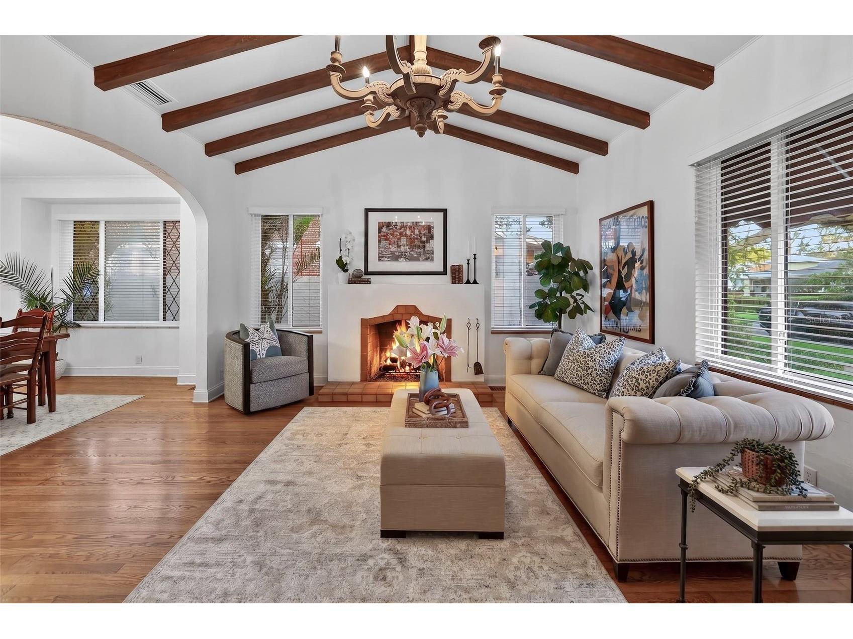 636 15th Avenue NE Saint Petersburg FL 33704 TB8497639 image10