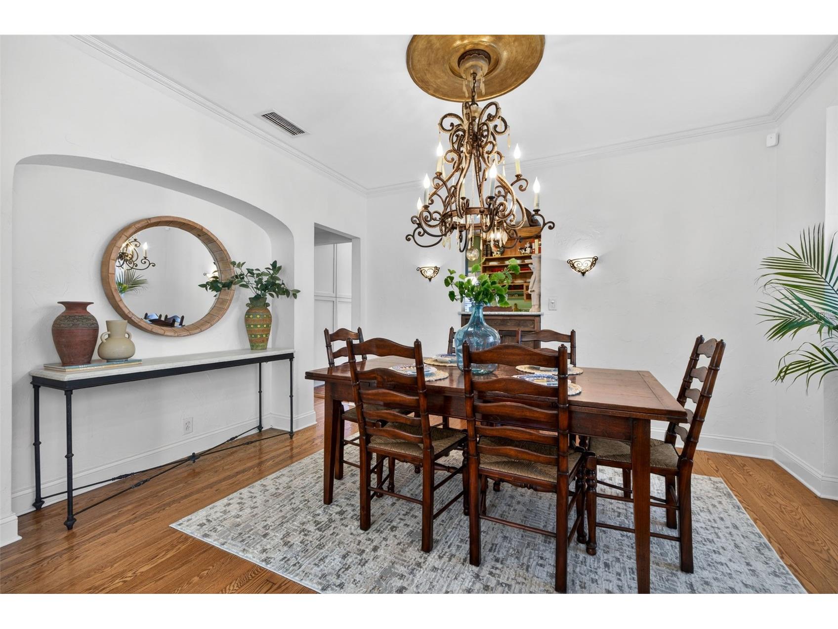 636 15th Avenue NE Saint Petersburg FL 33704 TB8497639 image16
