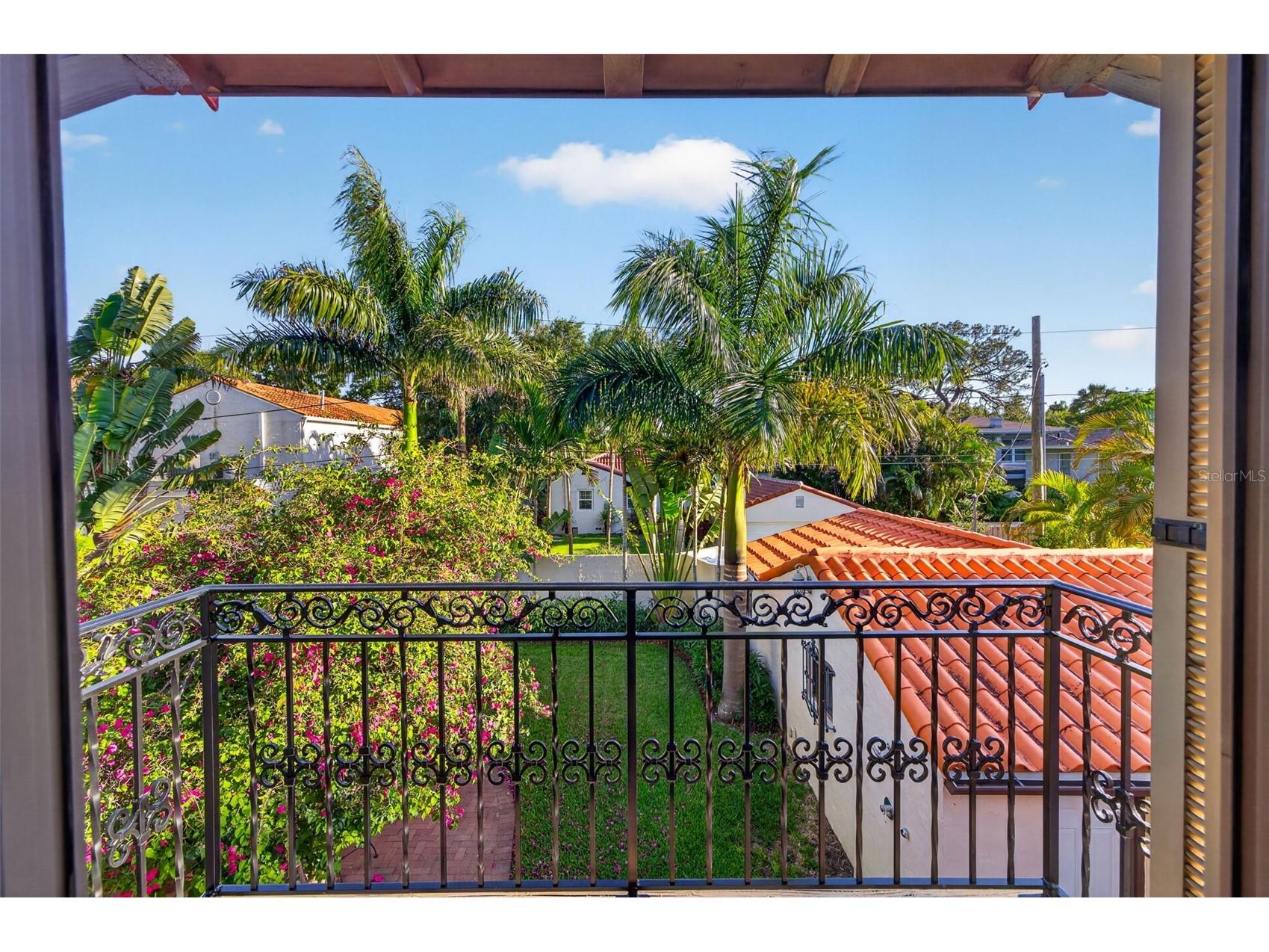 636 15th Avenue NE Saint Petersburg FL 33704 TB8497639 image29