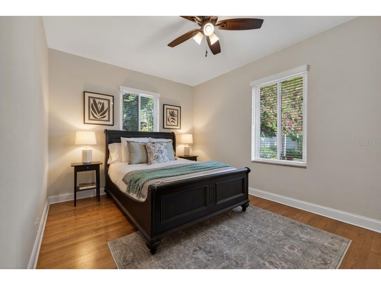 636 15th Avenue NE Saint Petersburg FL 33704 TB8497639 image34