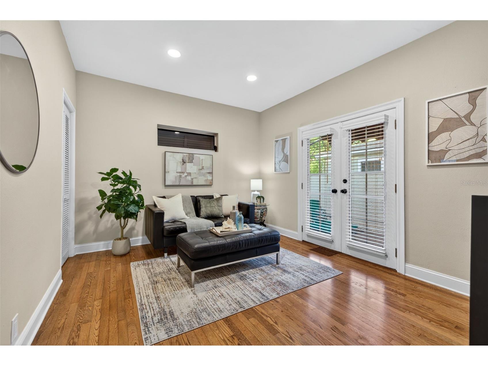 636 15th Avenue NE Saint Petersburg FL 33704 TB8497639 image36