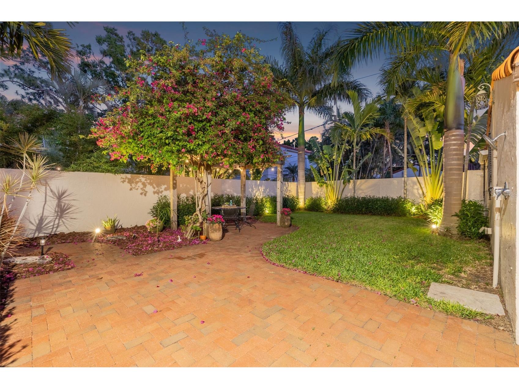 636 15th Avenue NE Saint Petersburg FL 33704 TB8497639 image37