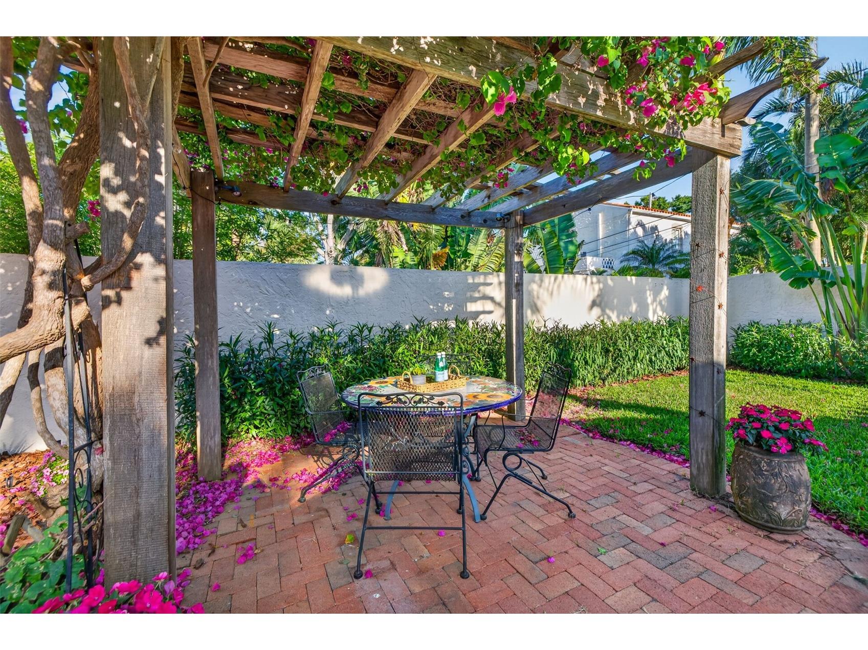 636 15th Avenue NE Saint Petersburg FL 33704 TB8497639 image46
