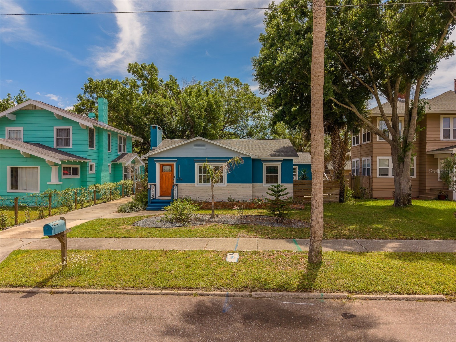 636 37th Avenue S Saint Petersburg FL 33705 TB8494865 image1