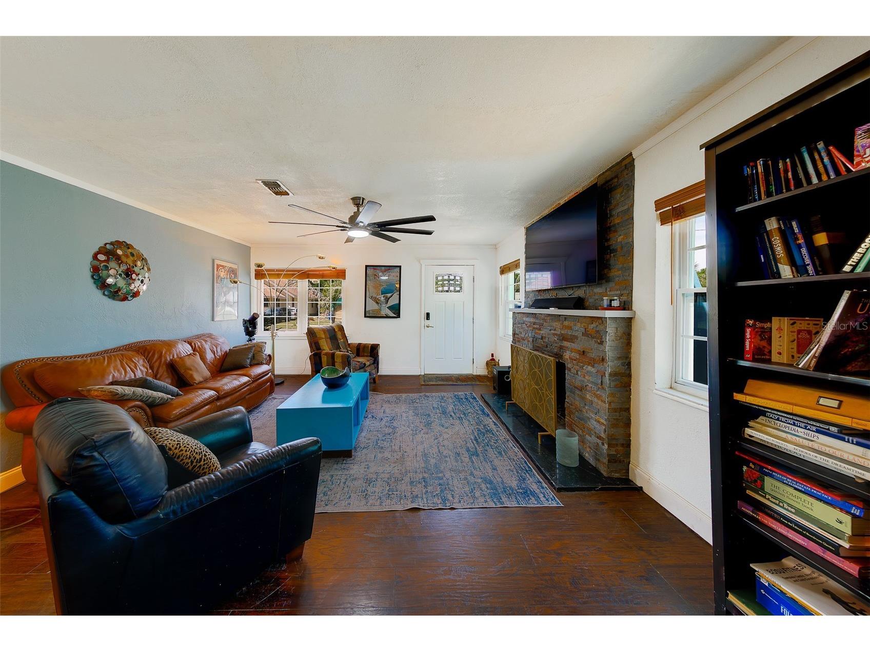636 37th Avenue S Saint Petersburg FL 33705 TB8494865 image10