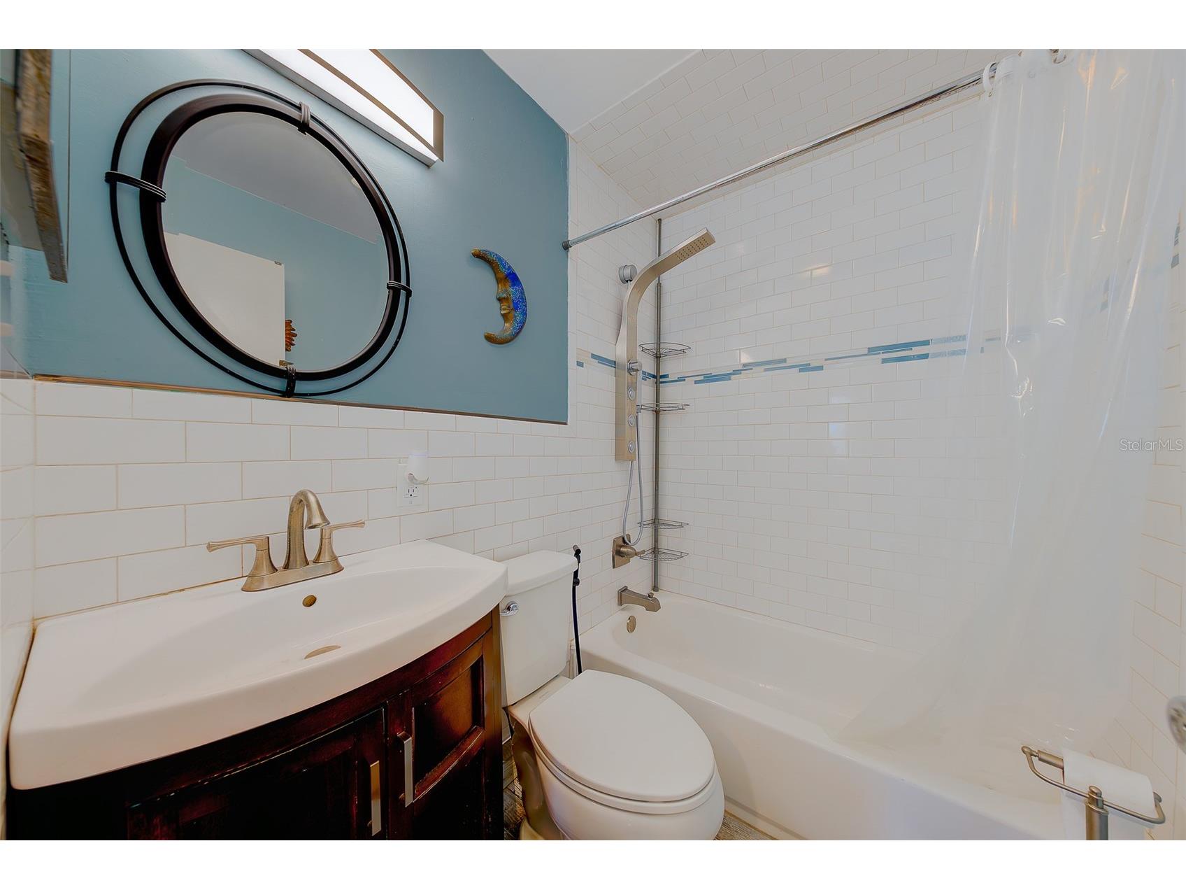 636 37th Avenue S Saint Petersburg FL 33705 TB8494865 image26