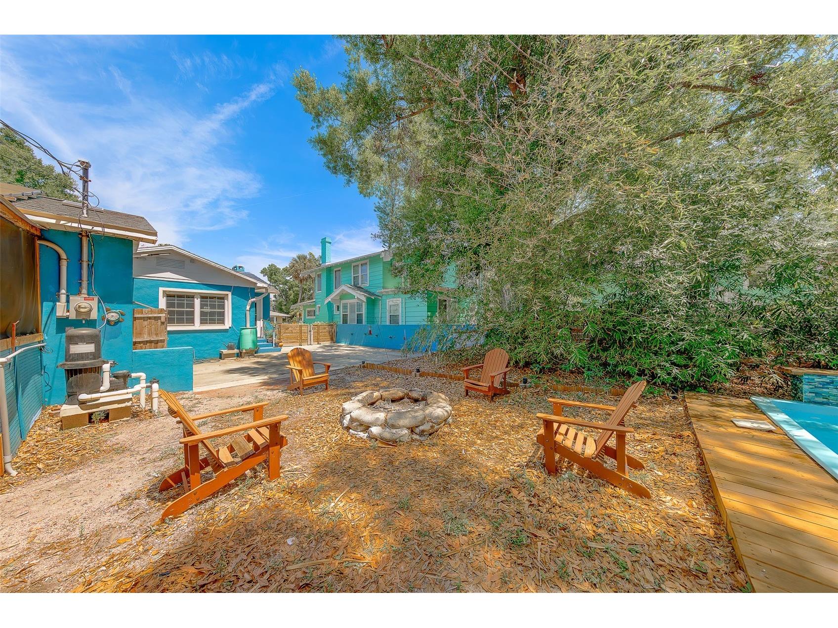 636 37th Avenue S Saint Petersburg FL 33705 TB8494865 image39