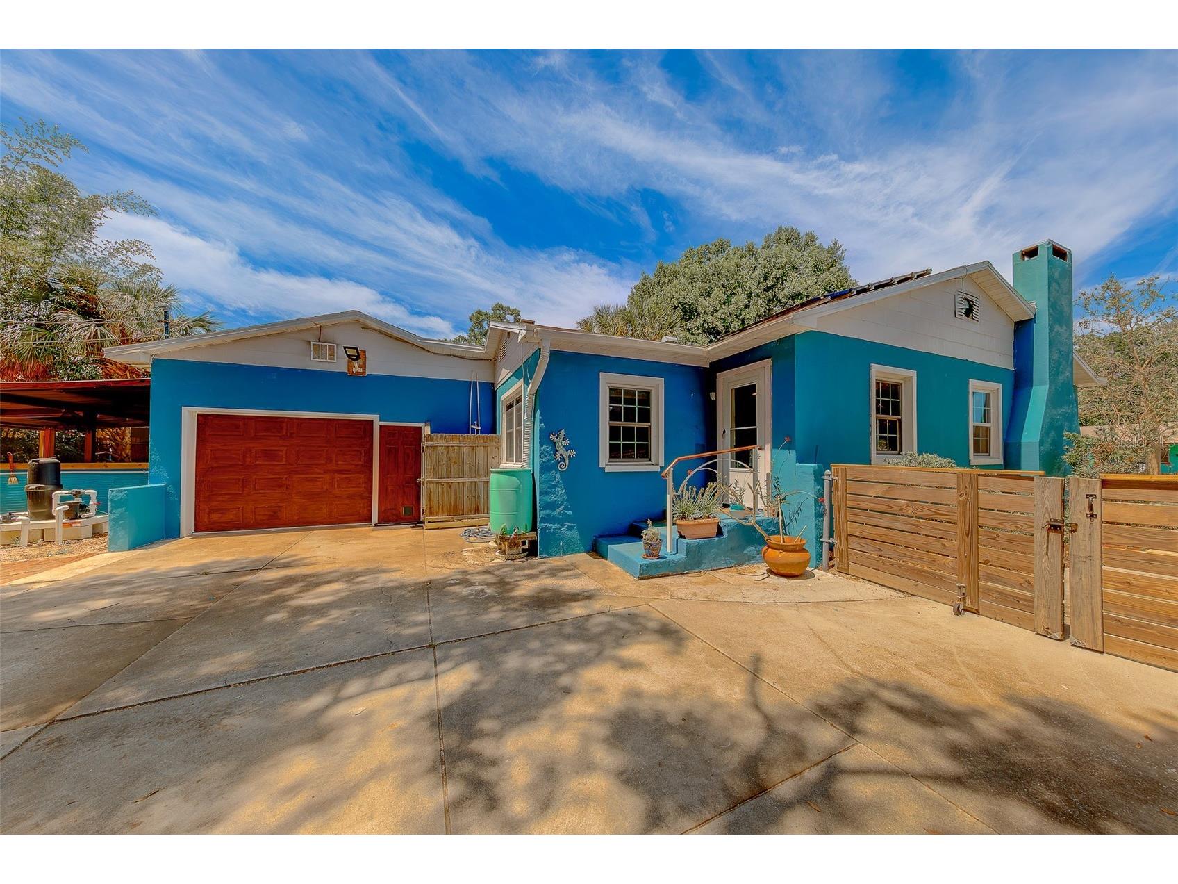 636 37th Avenue S Saint Petersburg FL 33705 TB8494865 image44