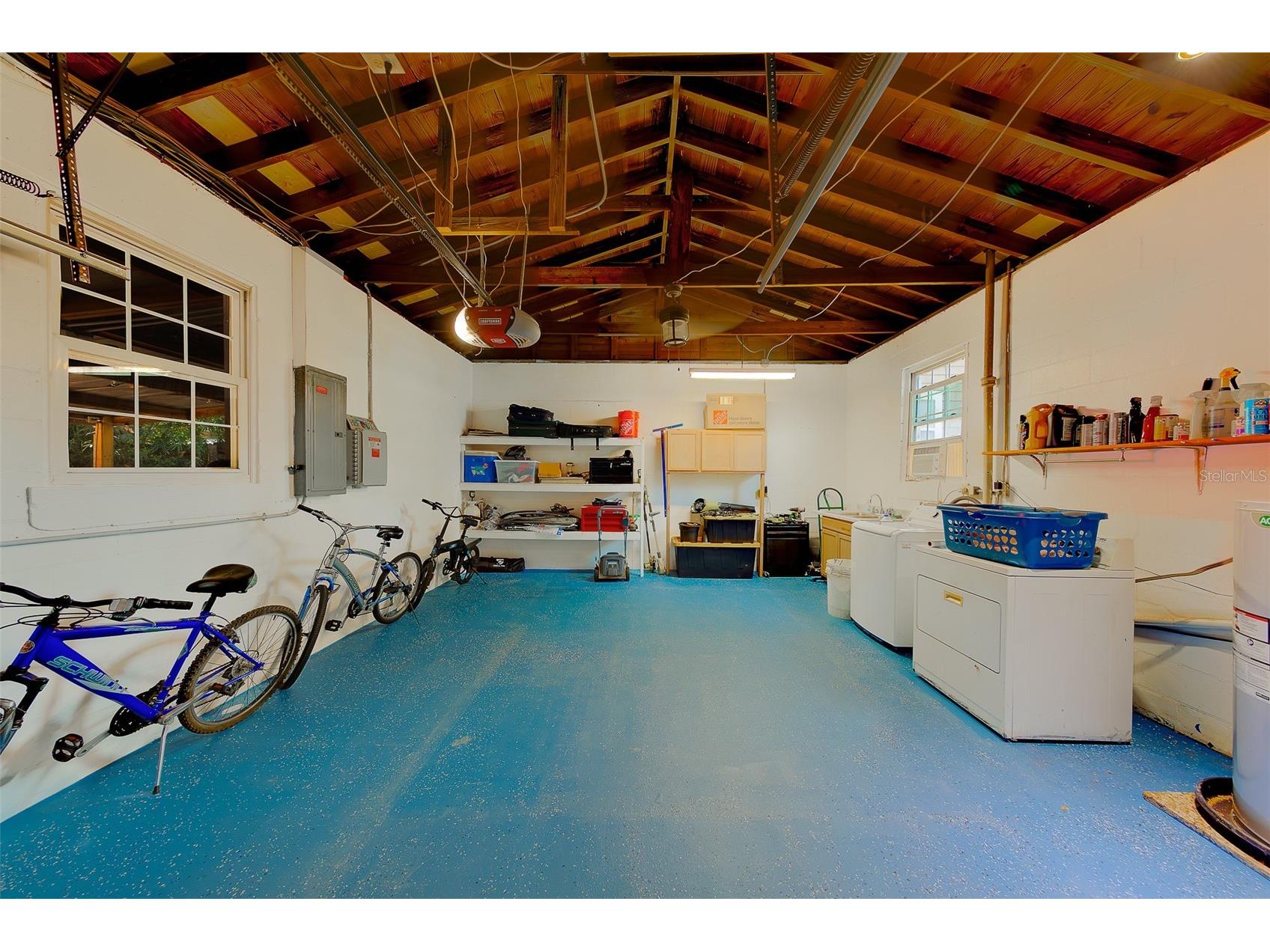 636 37th Avenue S Saint Petersburg FL 33705 TB8494865 image46