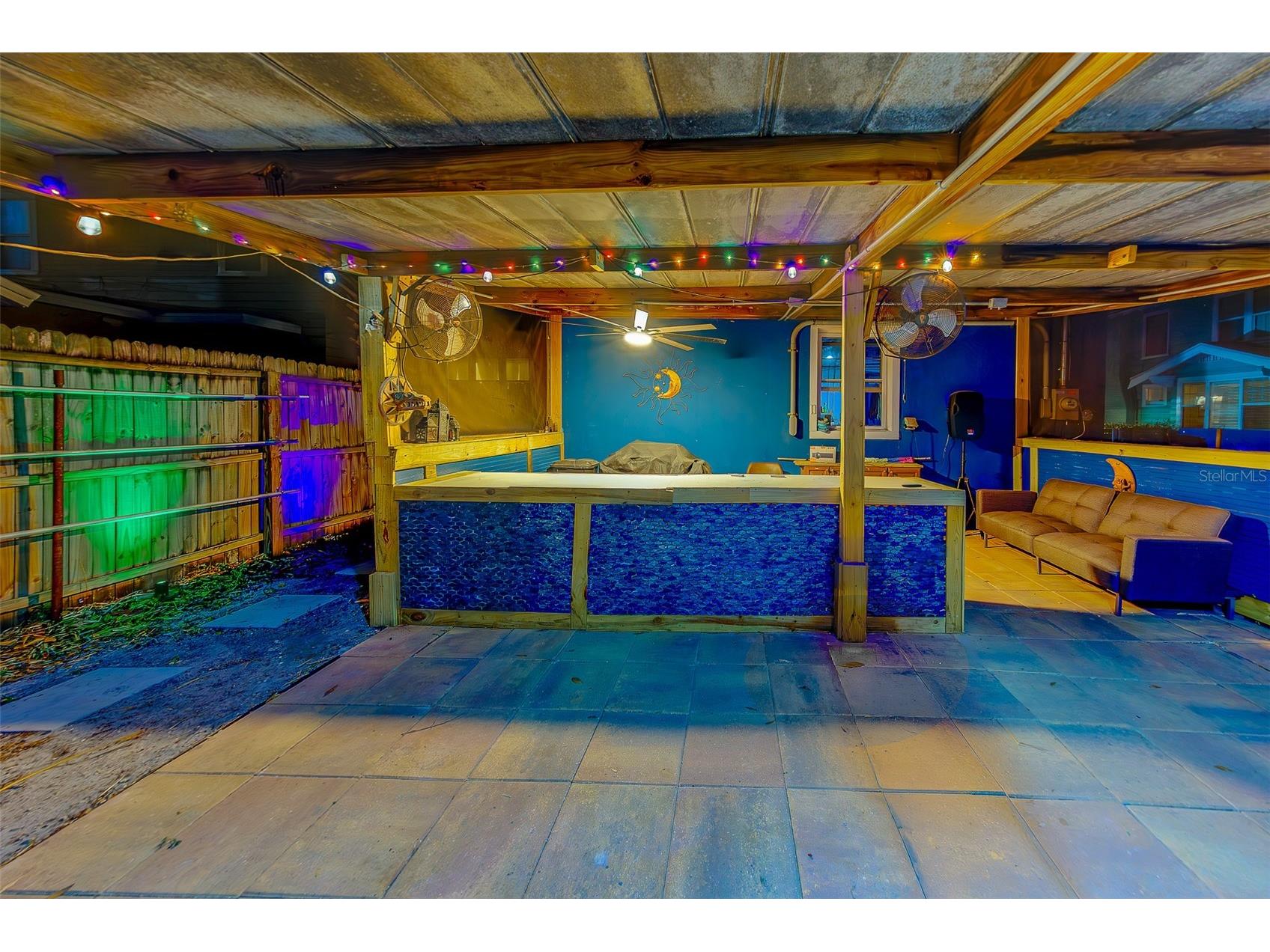 636 37th Avenue S Saint Petersburg FL 33705 TB8494865 image54