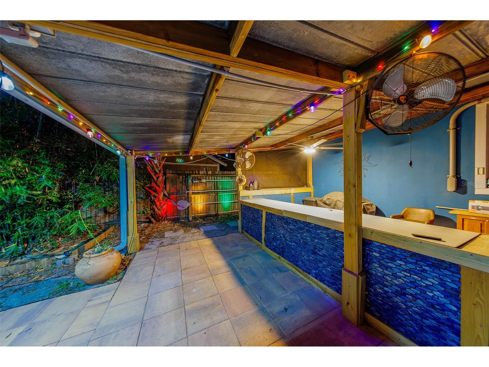 636 37th Avenue S Saint Petersburg FL 33705 TB8494865 image55